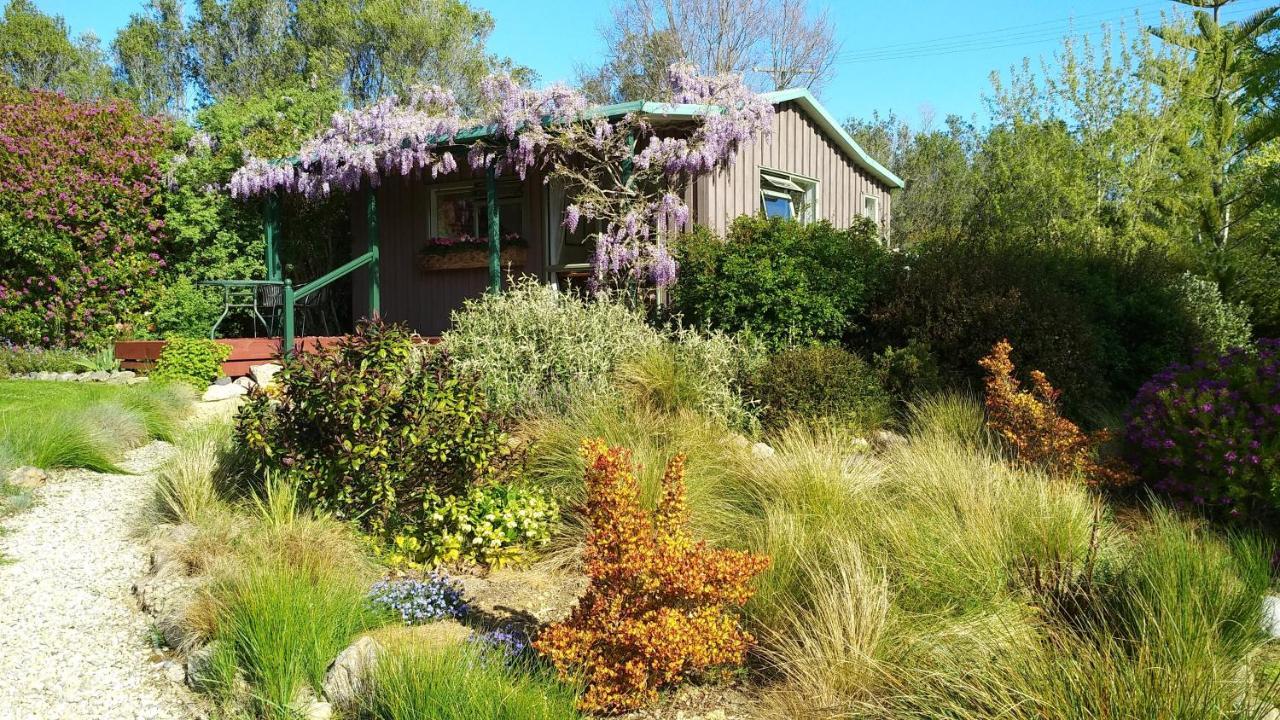 Waterwheel Cottage Upper Moutere Eksteriør bilde